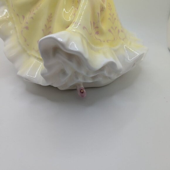 Royal Doulton Ninette Figurine HN 2379 - Picture 4 of 10